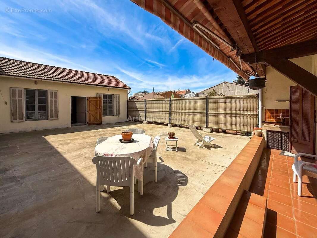 Maison à DRAGUIGNAN