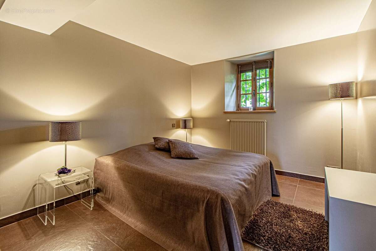 Maison à SAINT-CERE