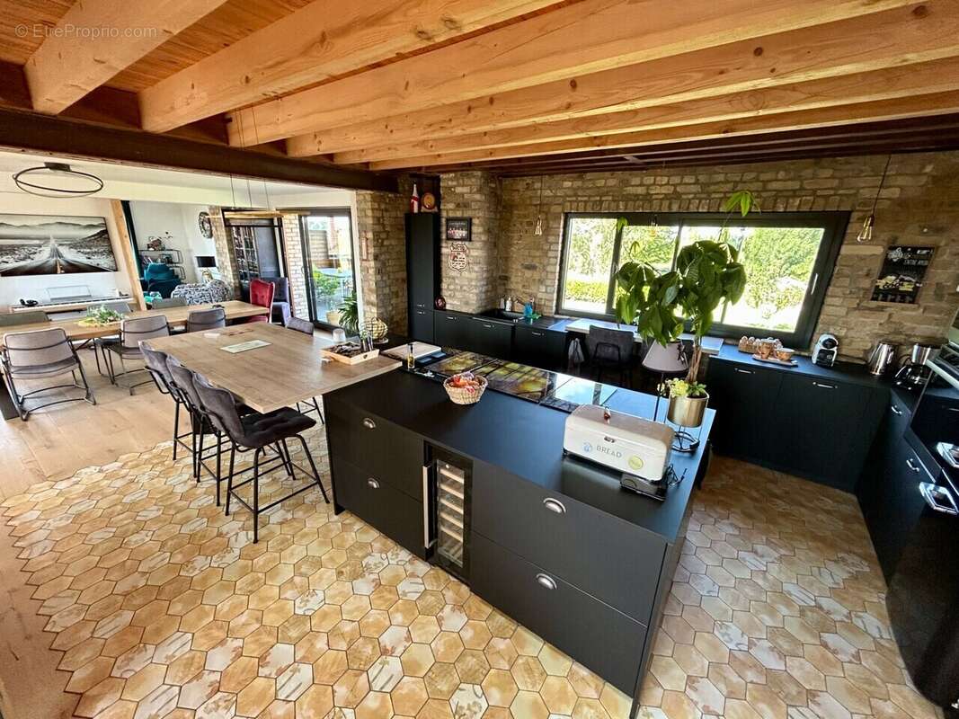 Maison à SAINT-FOLQUIN