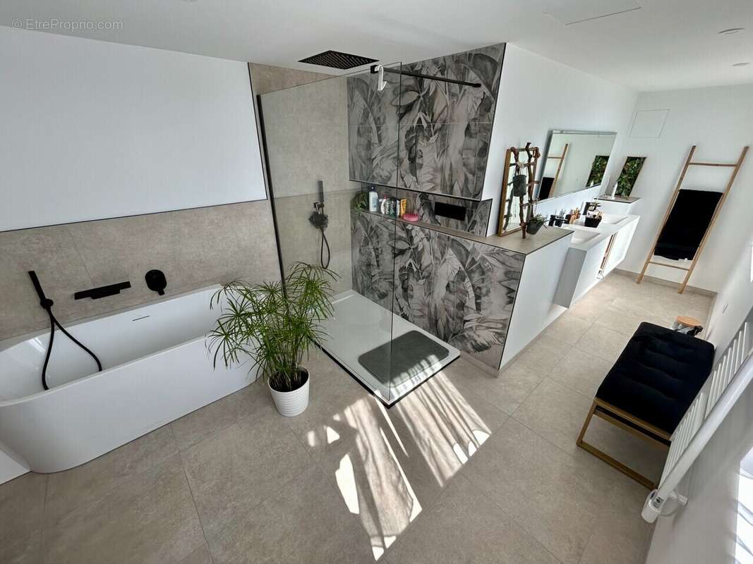 Maison à SAINT-FOLQUIN