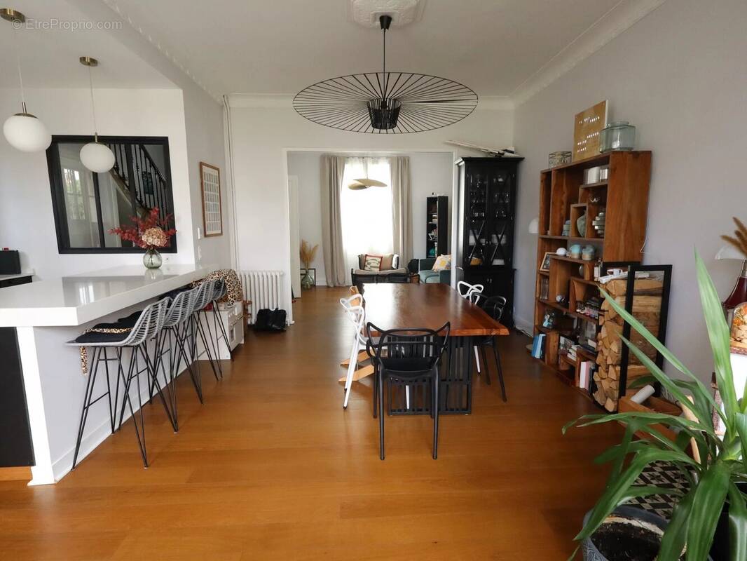 Maison à LE BOUSCAT