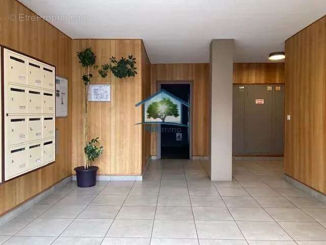 Appartement à SAINT-ETIENNE