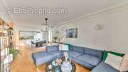 Appartement à PARIS-7E