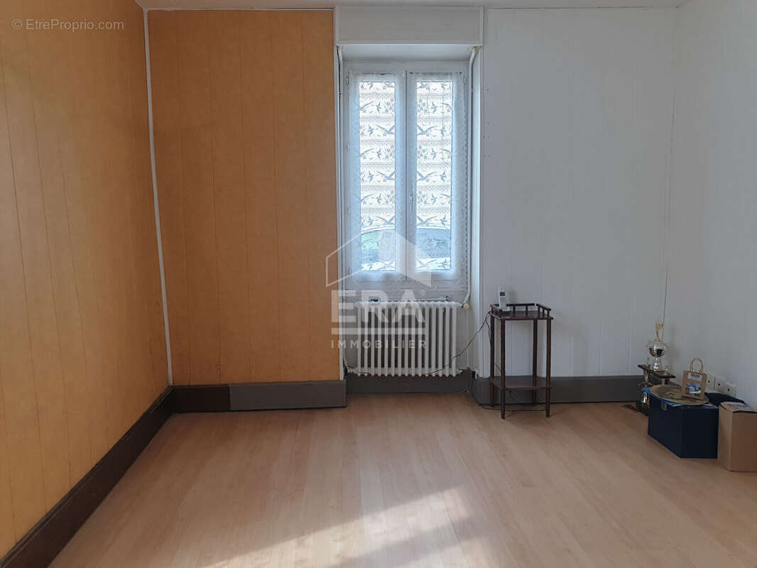 Maison à SAINT-ANDRE-LE-GAZ