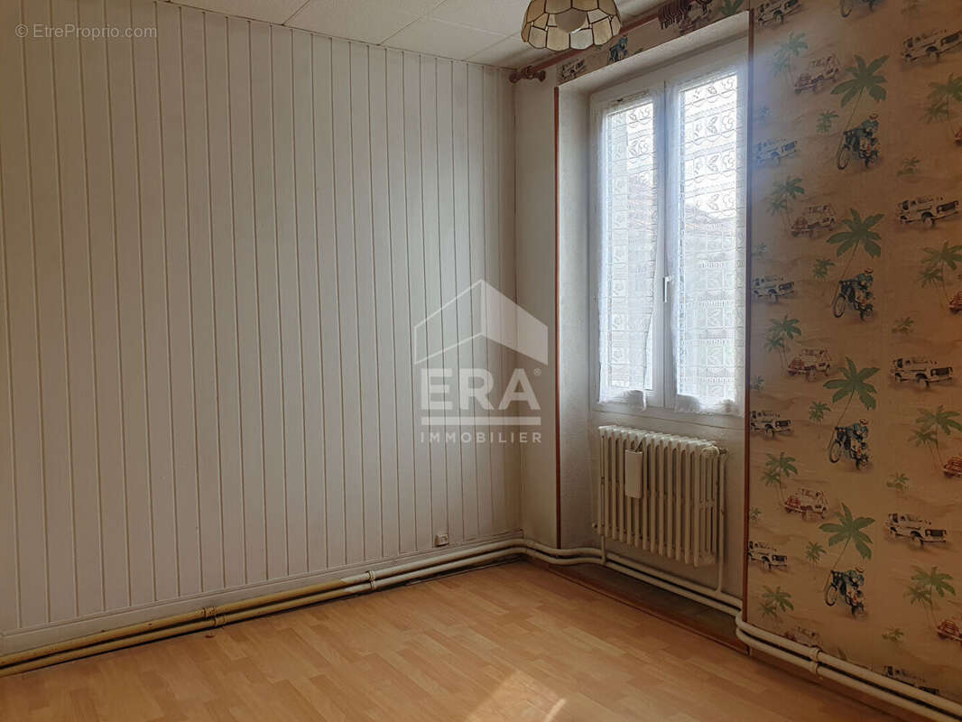 Maison à SAINT-ANDRE-LE-GAZ