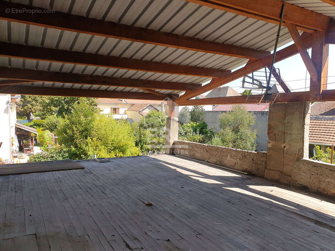 Maison à SAINT-ANDRE-LE-GAZ