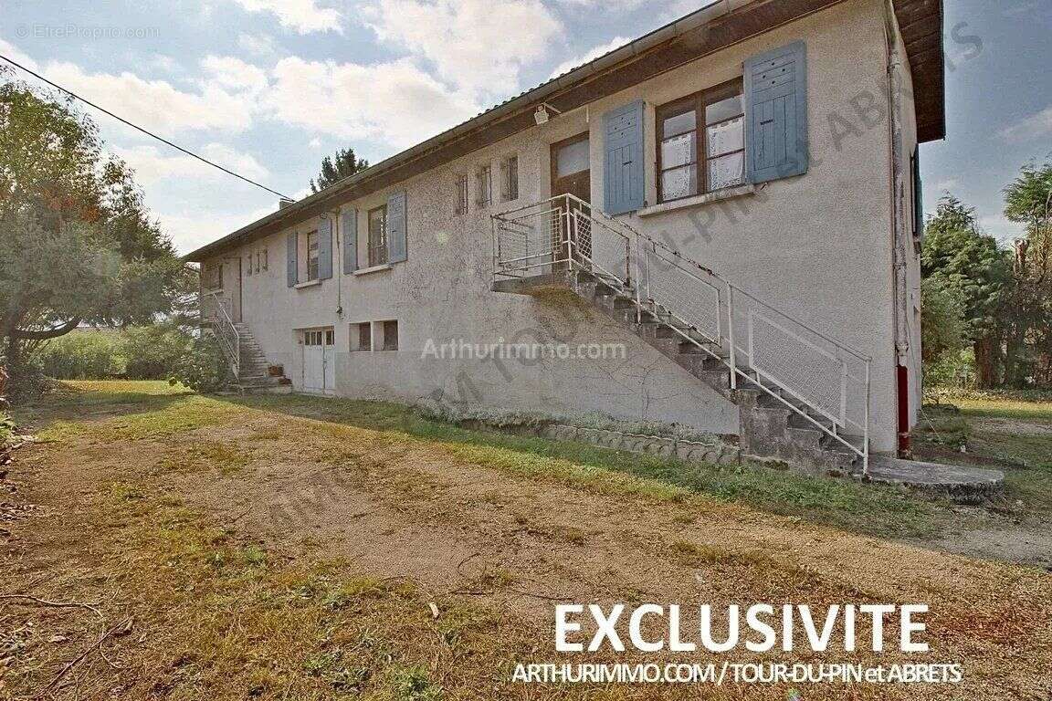 Maison à LE PONT-DE-BEAUVOISIN