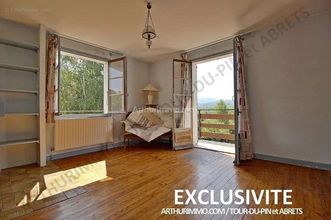 Maison à LE PONT-DE-BEAUVOISIN