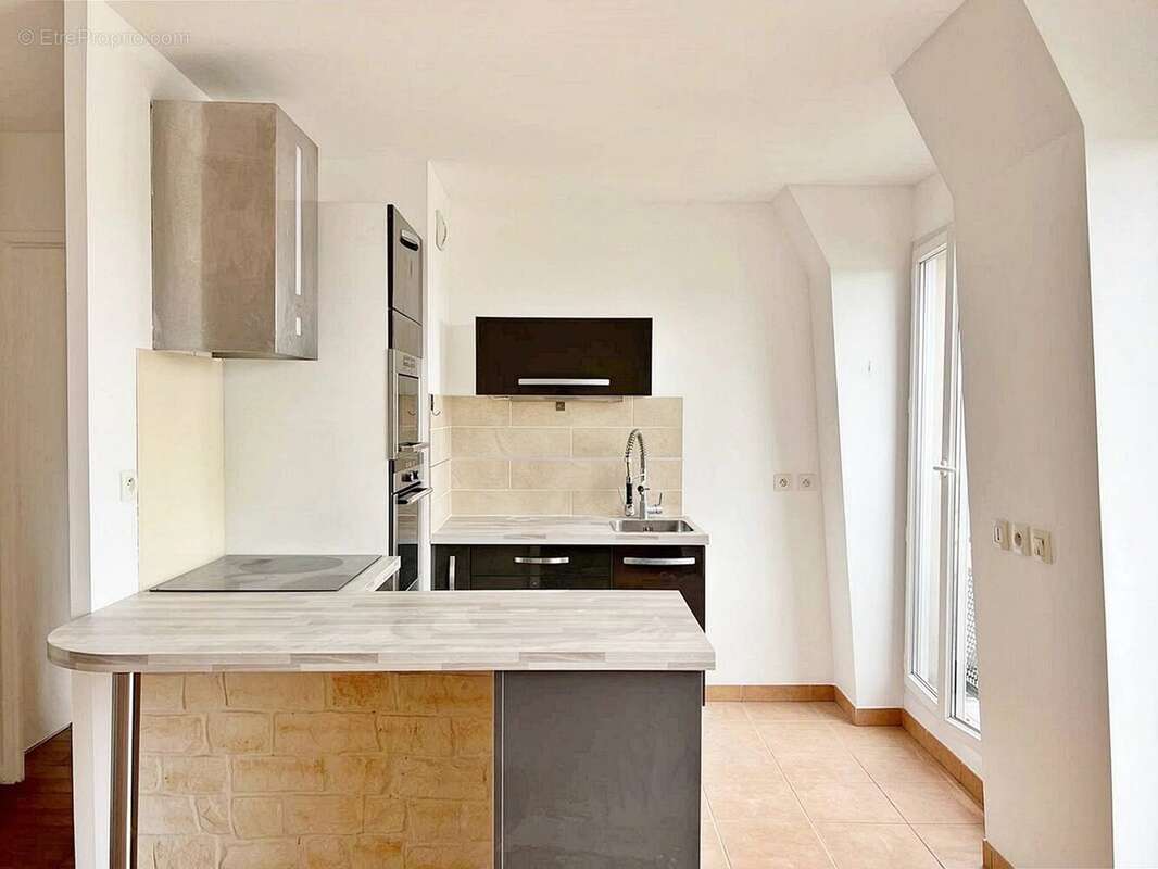 Appartement à MAISONS-ALFORT