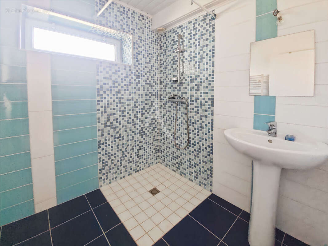 Maison à SAINT-CHRISTOPHE-DU-LIGNERON