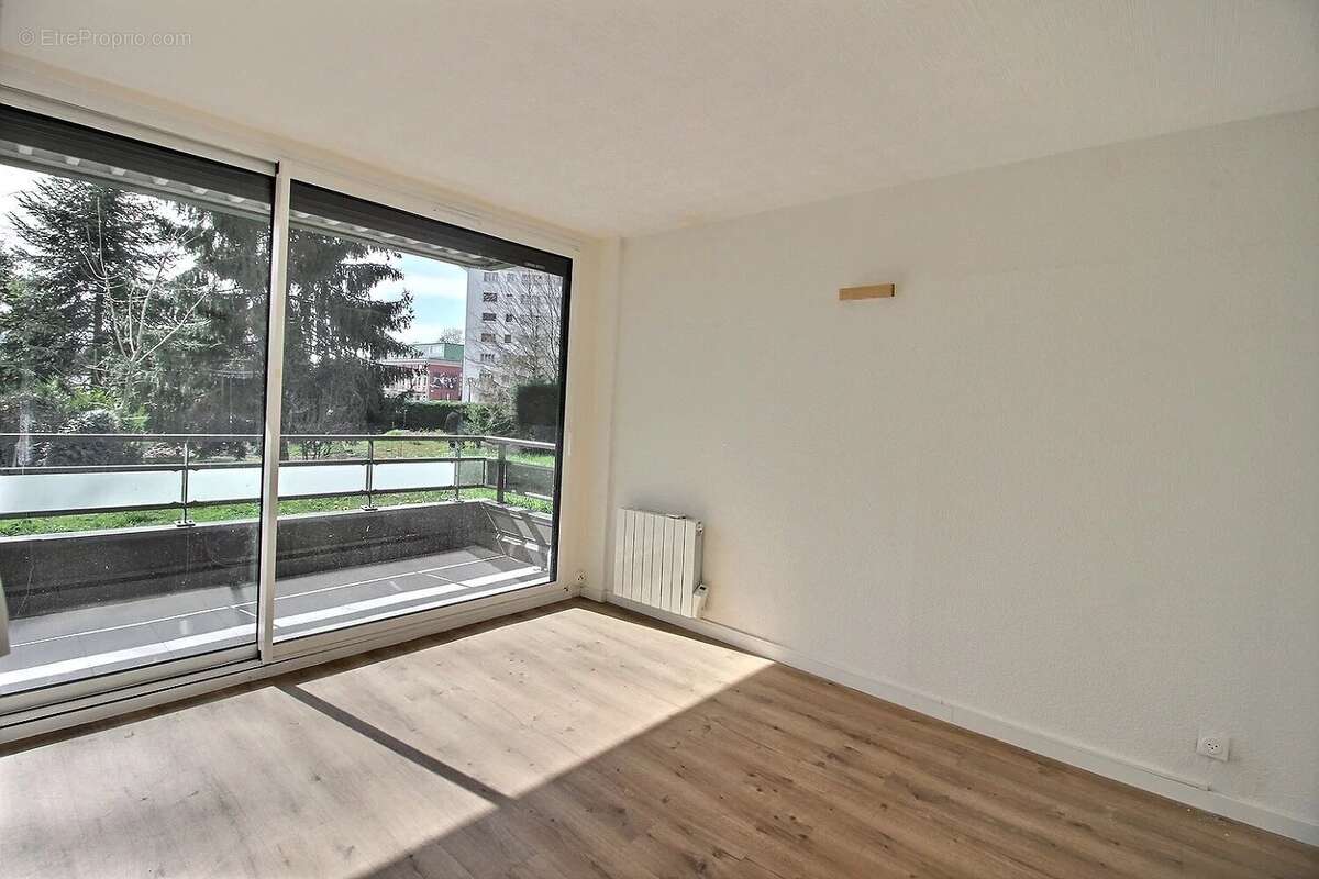 Appartement à SAINT-JULIEN-EN-GENEVOIS