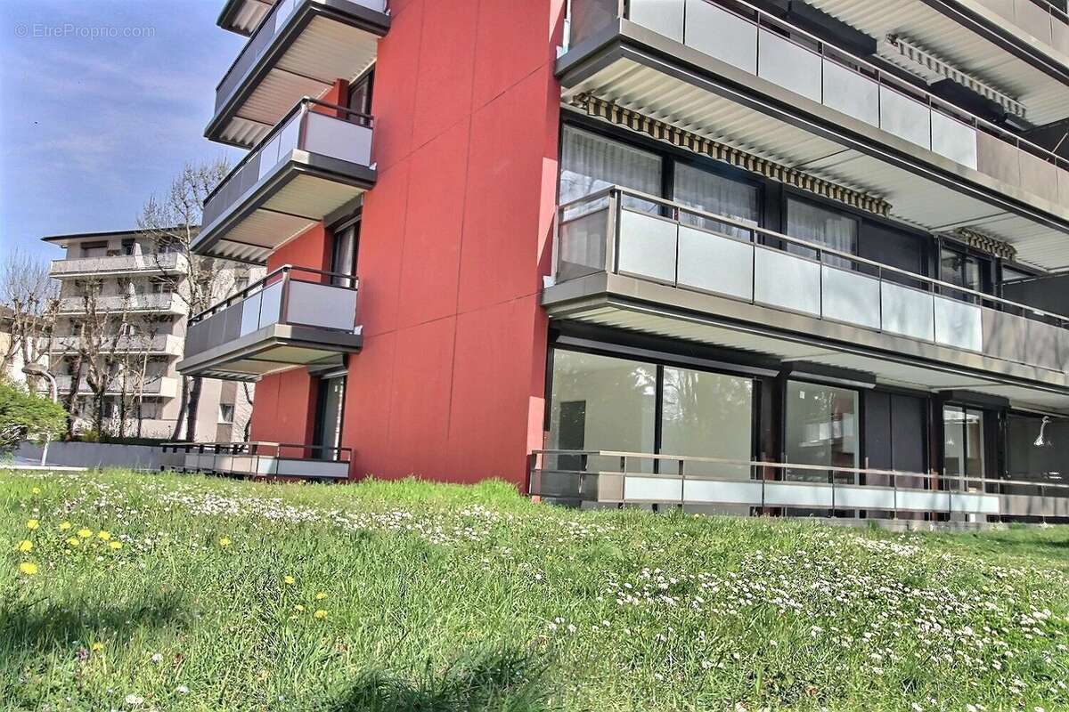 Appartement à SAINT-JULIEN-EN-GENEVOIS