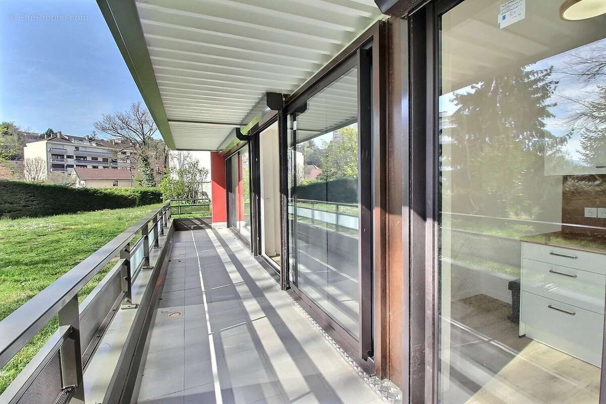 Appartement à SAINT-JULIEN-EN-GENEVOIS