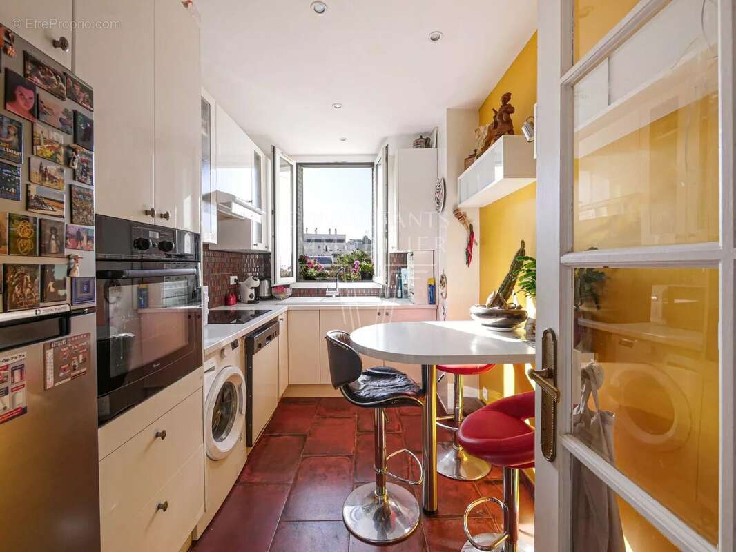 Appartement à BOULOGNE-BILLANCOURT