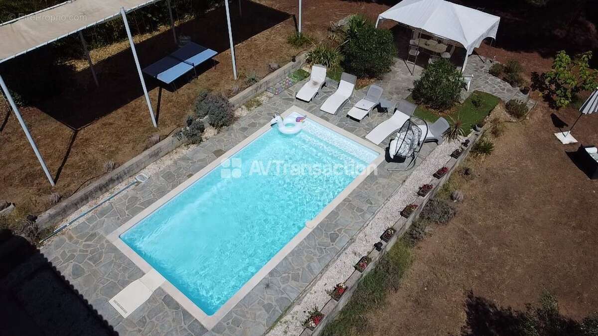 Maison à AFA