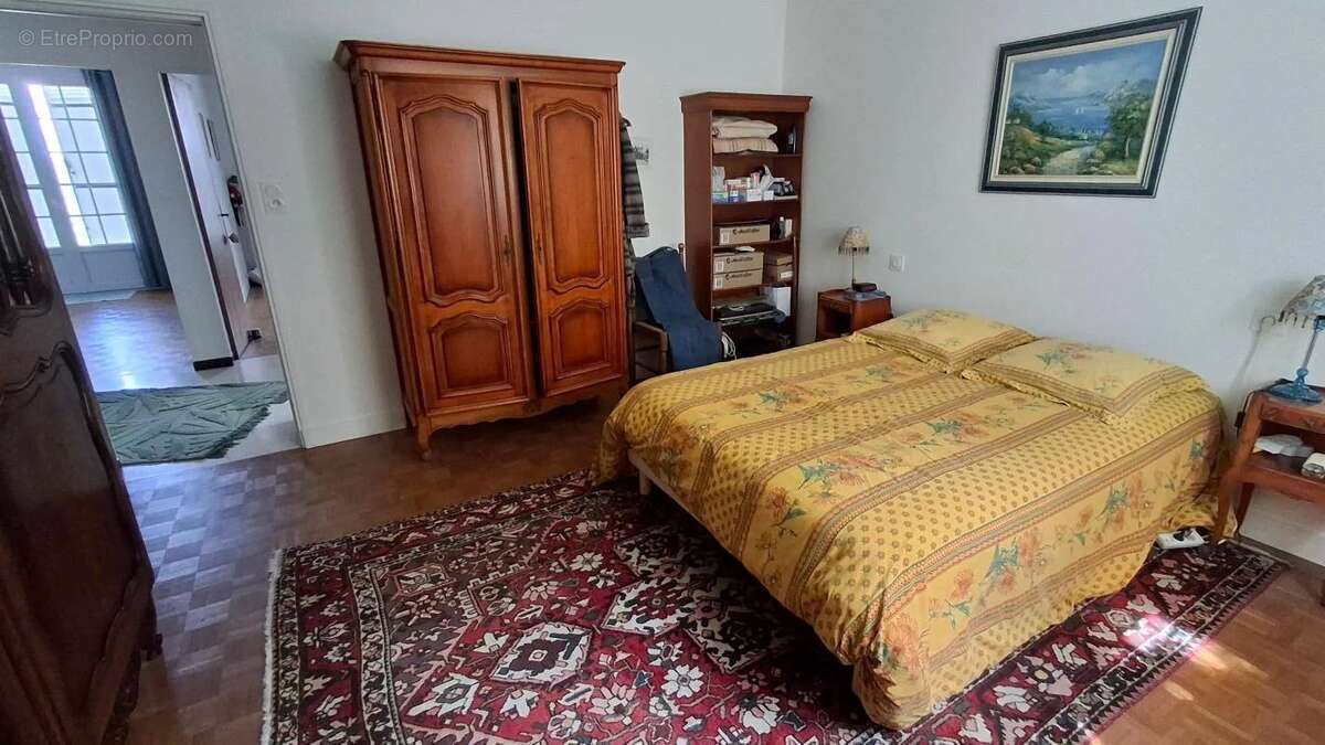 Maison à COULOUNIEIX-CHAMIERS
