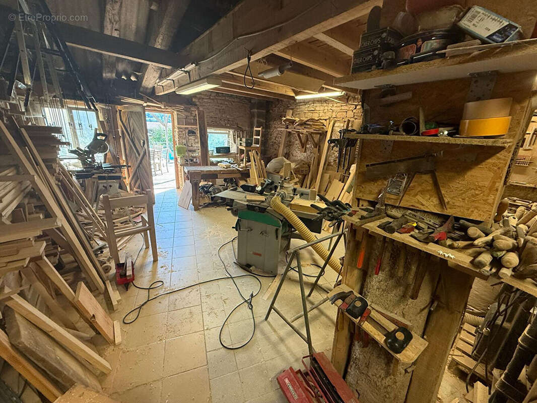 Maison à GIRCOURT-LES-VIEVILLE