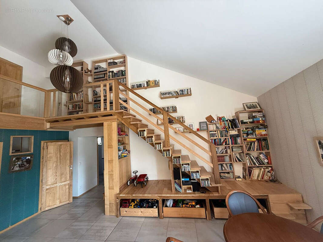 Maison à GIRCOURT-LES-VIEVILLE