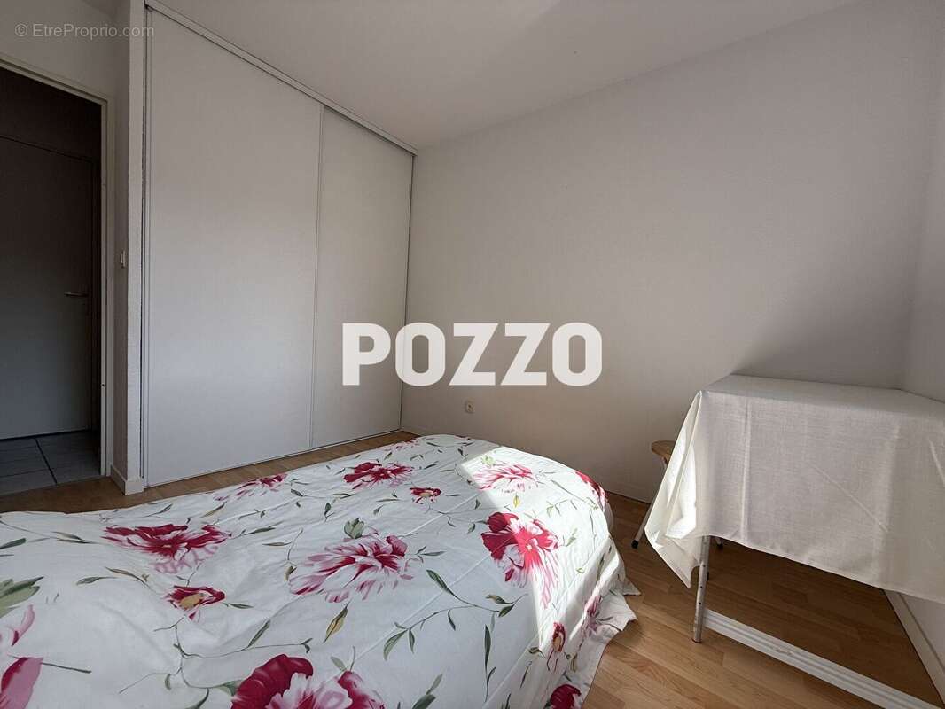 Appartement à LA RIVIERE-SAINT-SAUVEUR