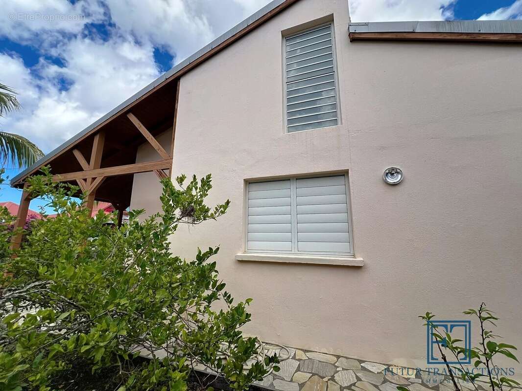 Maison à PORT-LOUIS