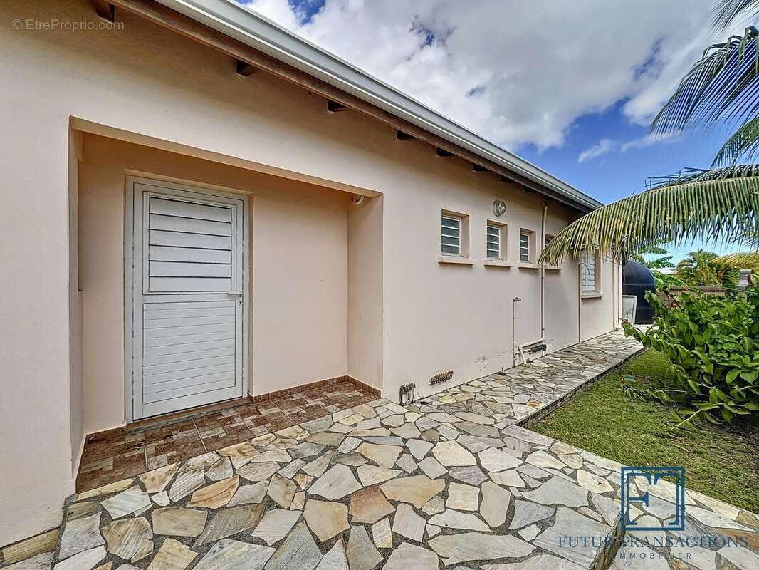 Maison à PORT-LOUIS