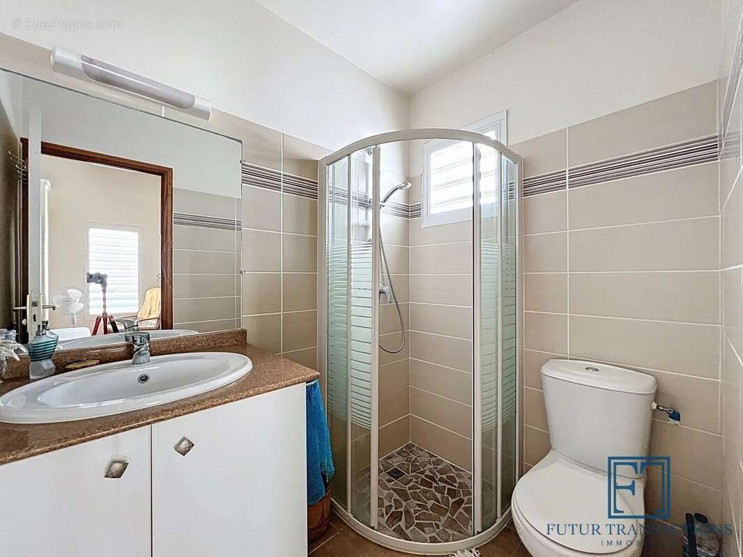 Maison à PORT-LOUIS