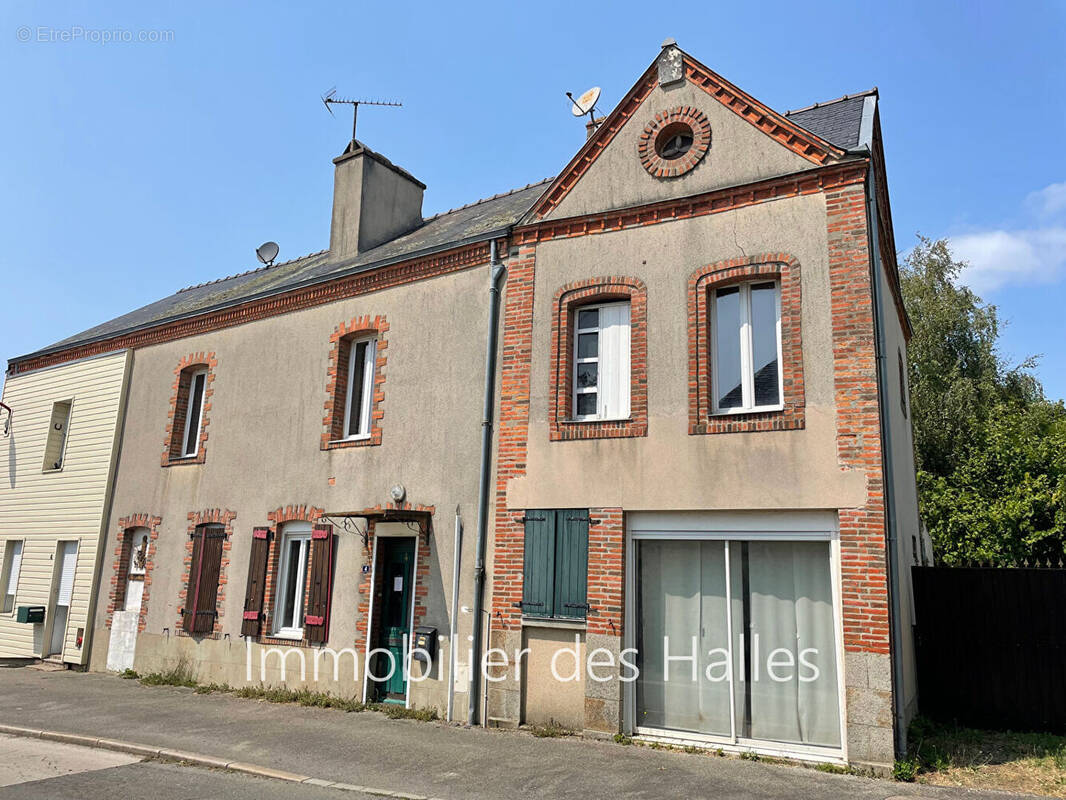 Maison à CRAON