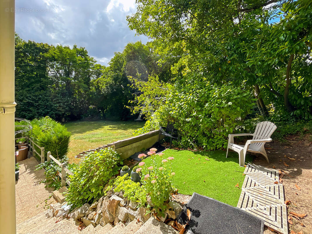 Maison à AUVERS-SUR-OISE