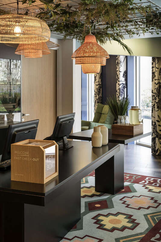 Appartement à COURBEVOIE