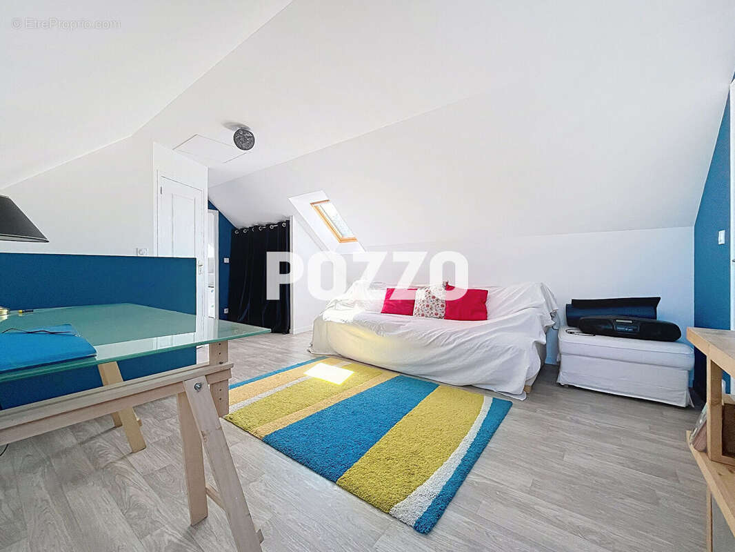 Maison à LINGREVILLE