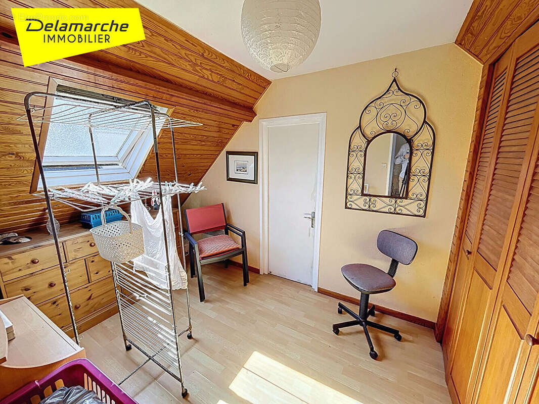 Maison à DONVILLE-LES-BAINS