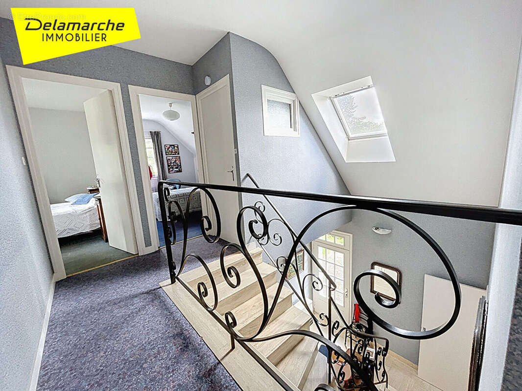 Maison à SAINT-DENIS-LE-GAST