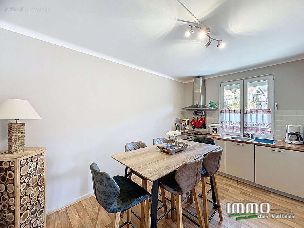 Appartement à LA BRESSE