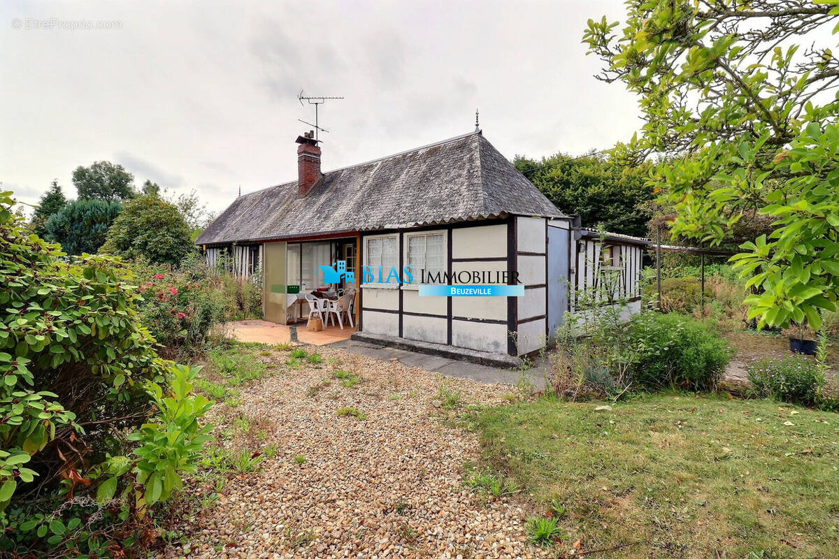 Maison à BEUZEVILLE