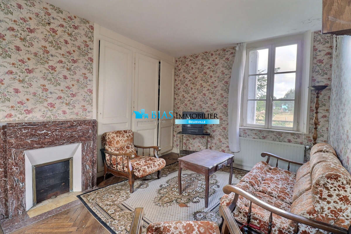 Maison à FATOUVILLE-GRESTAIN