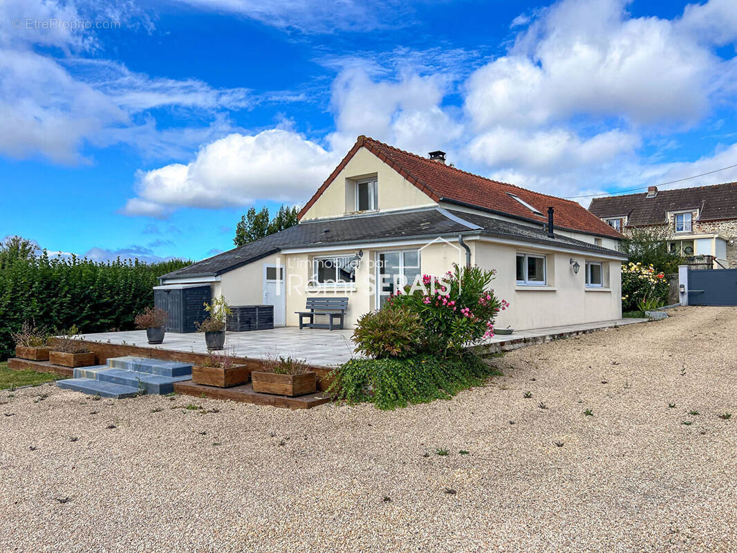 Maison à BONNEMAISON