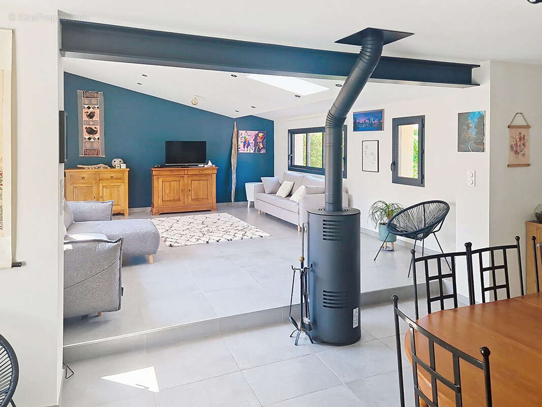 Maison à LES ANGLES