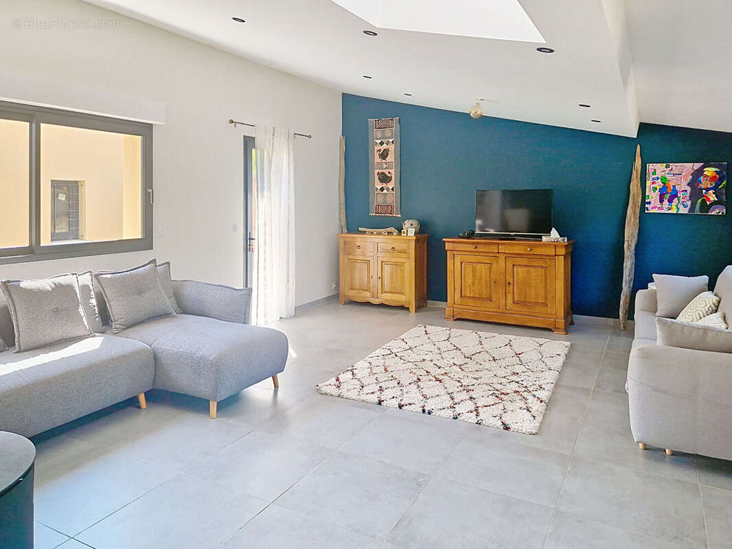 Maison à LES ANGLES