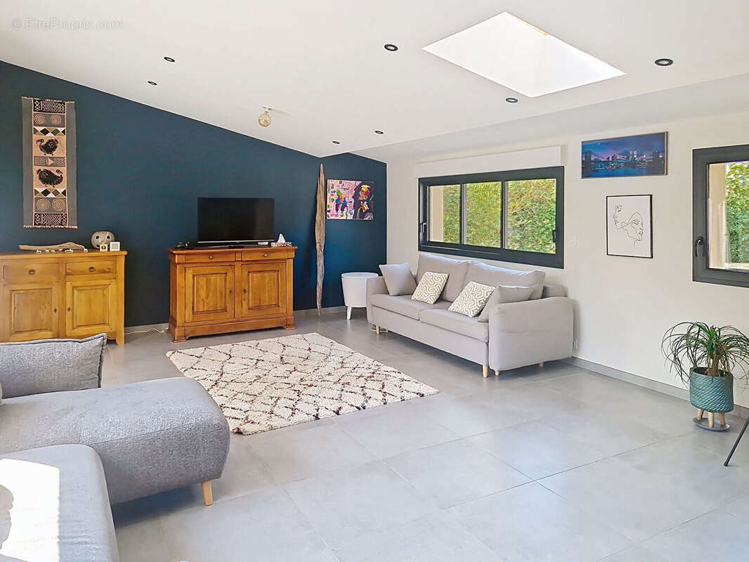 Maison à LES ANGLES