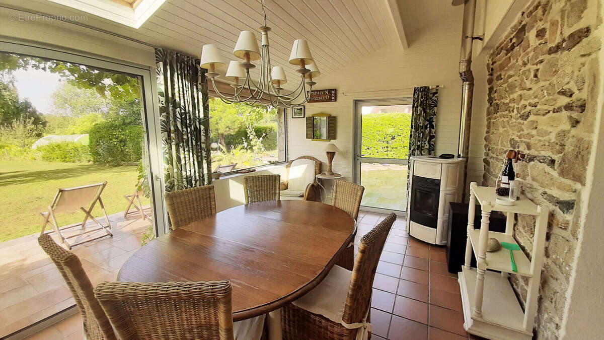 Maison à PLONEOUR-LANVERN