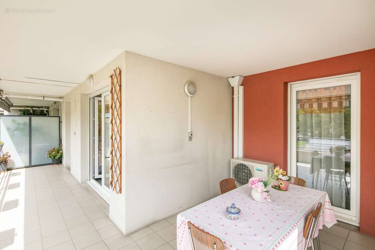 Appartement à SAINT-MARTIN-D&#039;HERES