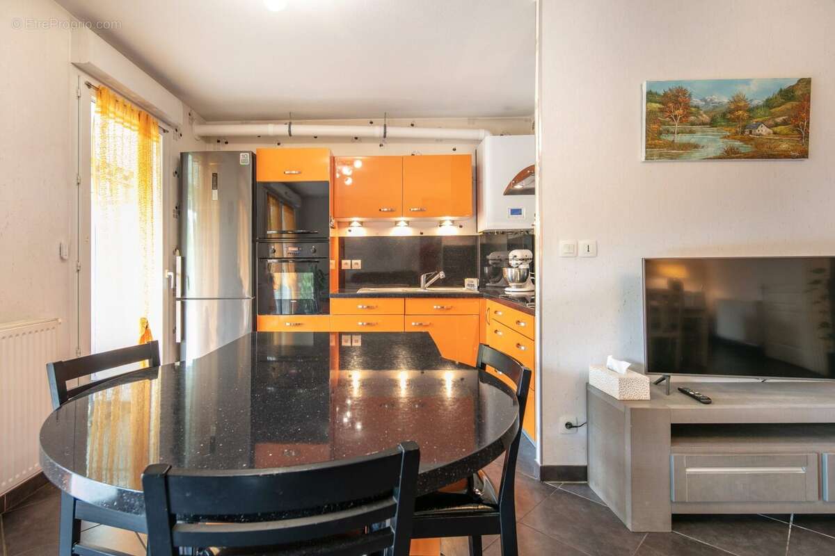 Appartement à SAINT-MARTIN-D&#039;HERES