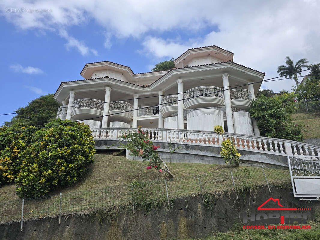 Maison à FORT-DE-FRANCE