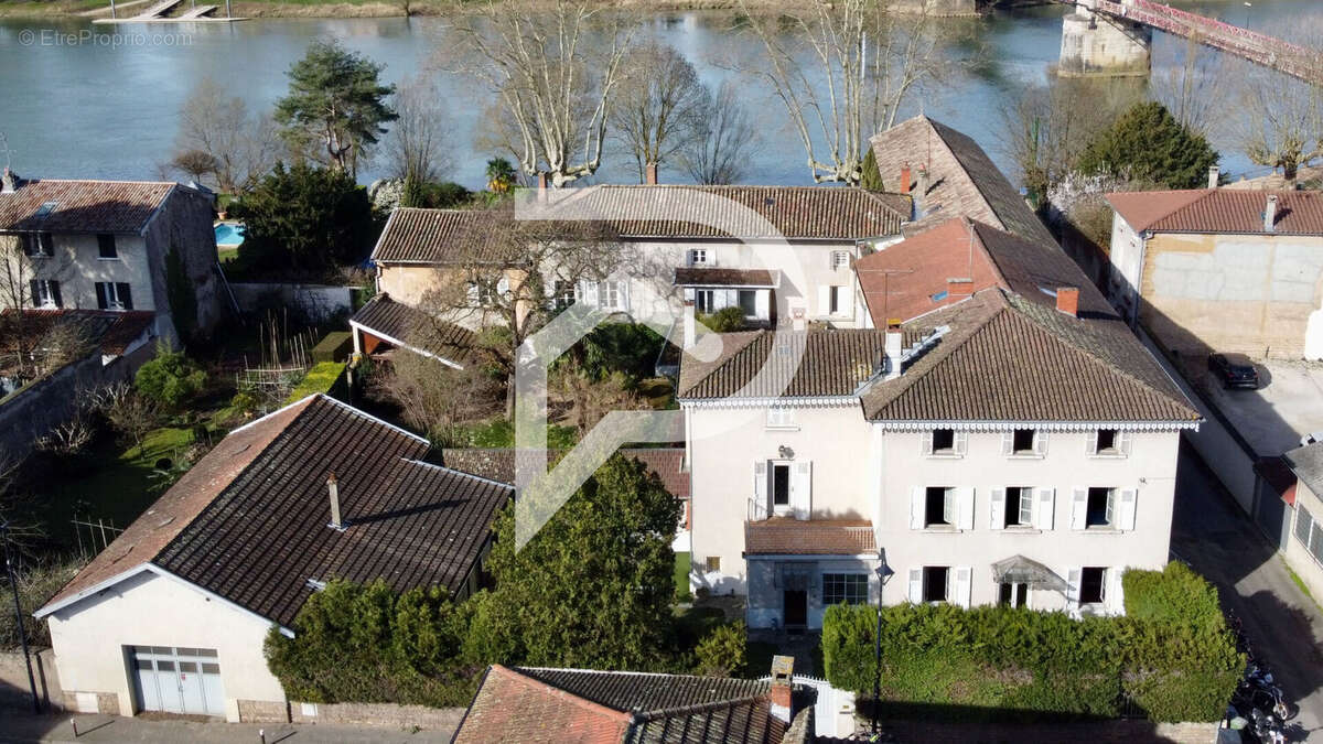 Maison à BEAUREGARD