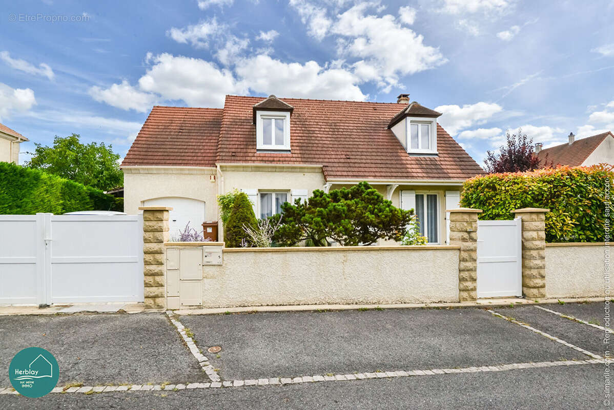 Maison à HERBLAY