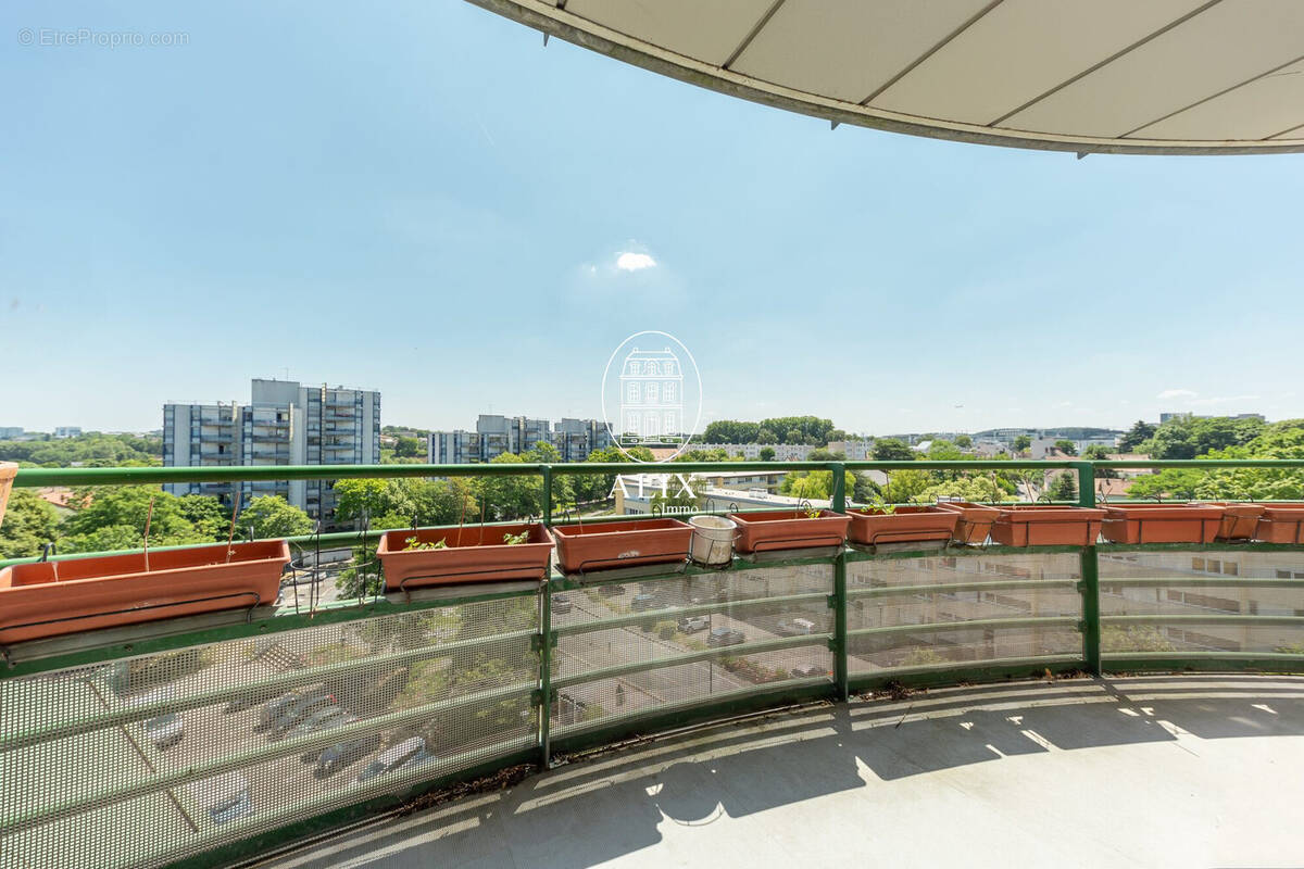 Balcon - Appartement à MASSY