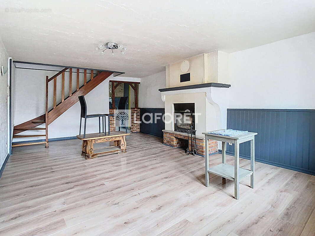 Maison à BLESSONVILLE