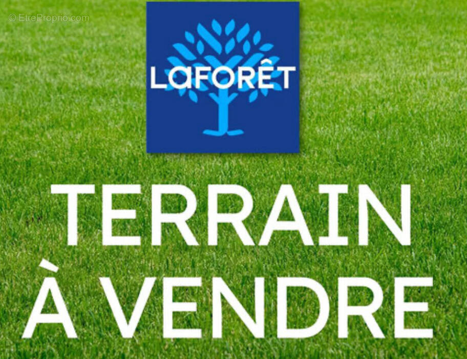 Terrain à ATTICHES
