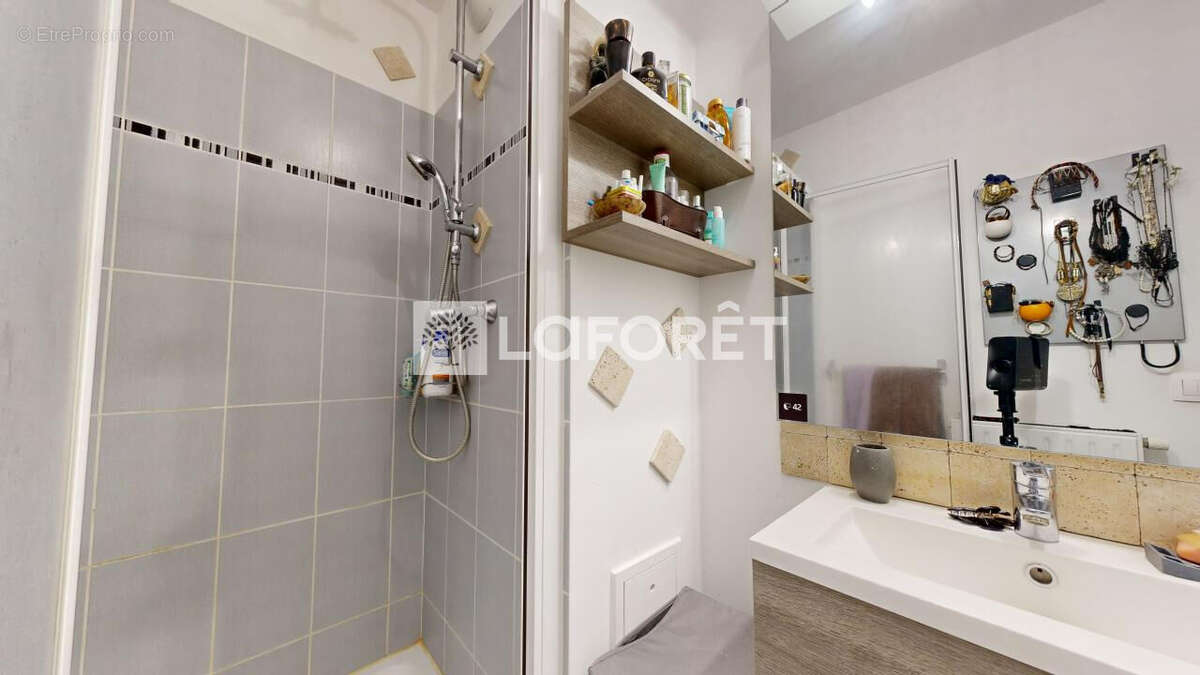 Appartement à NANTERRE