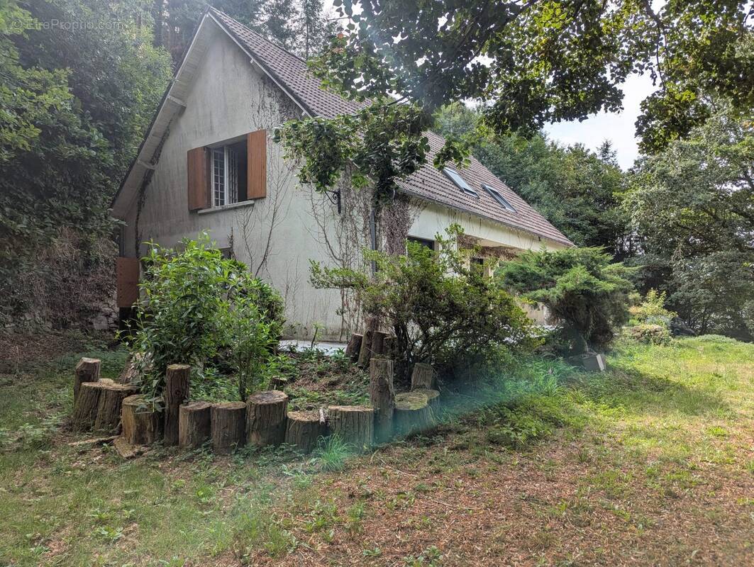 Maison à BEAUMONT-DU-LAC